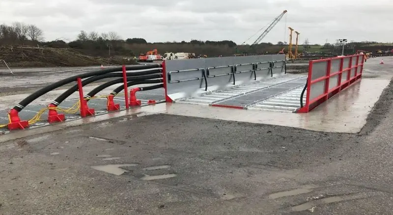 SiteWash 10 with a project-size steel tank