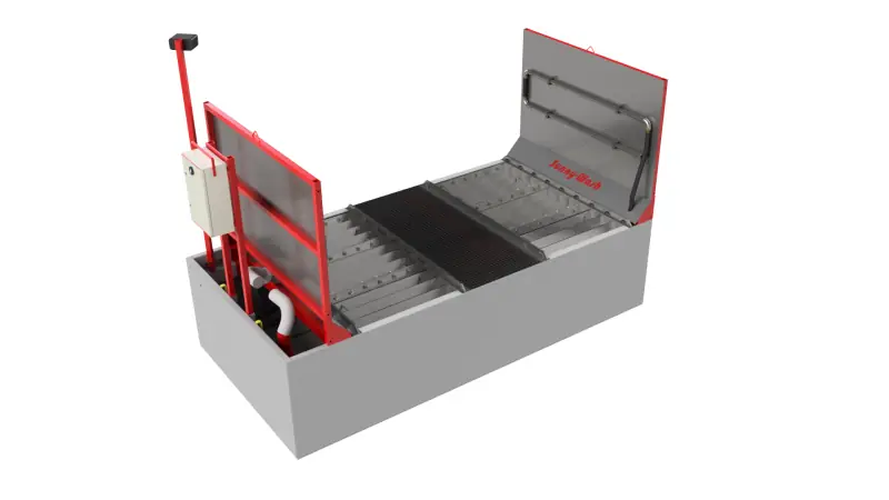 SiteWash Flexi: wash deck, side screens and control panel mounted on the tank